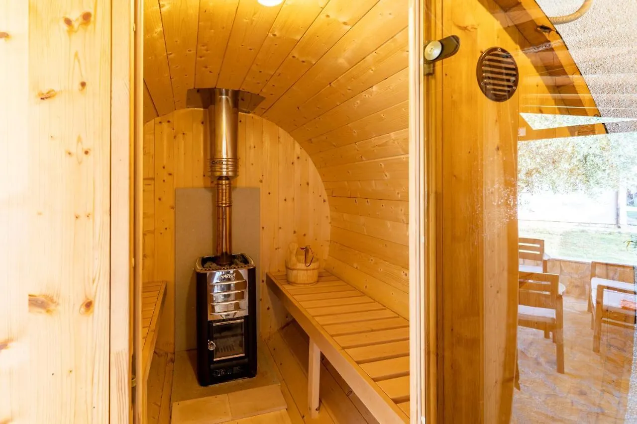 Holiday Home Kerniat Pula