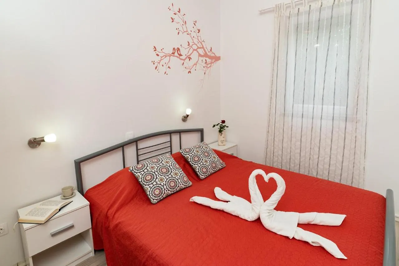 Holiday Home Kerniat Pula Kroatien