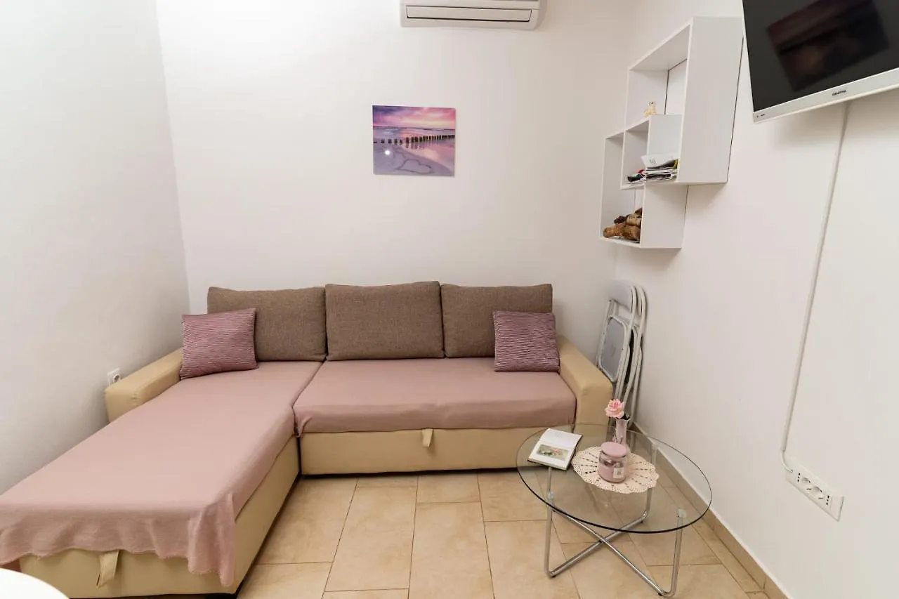 Holiday Home Kerniat Pula