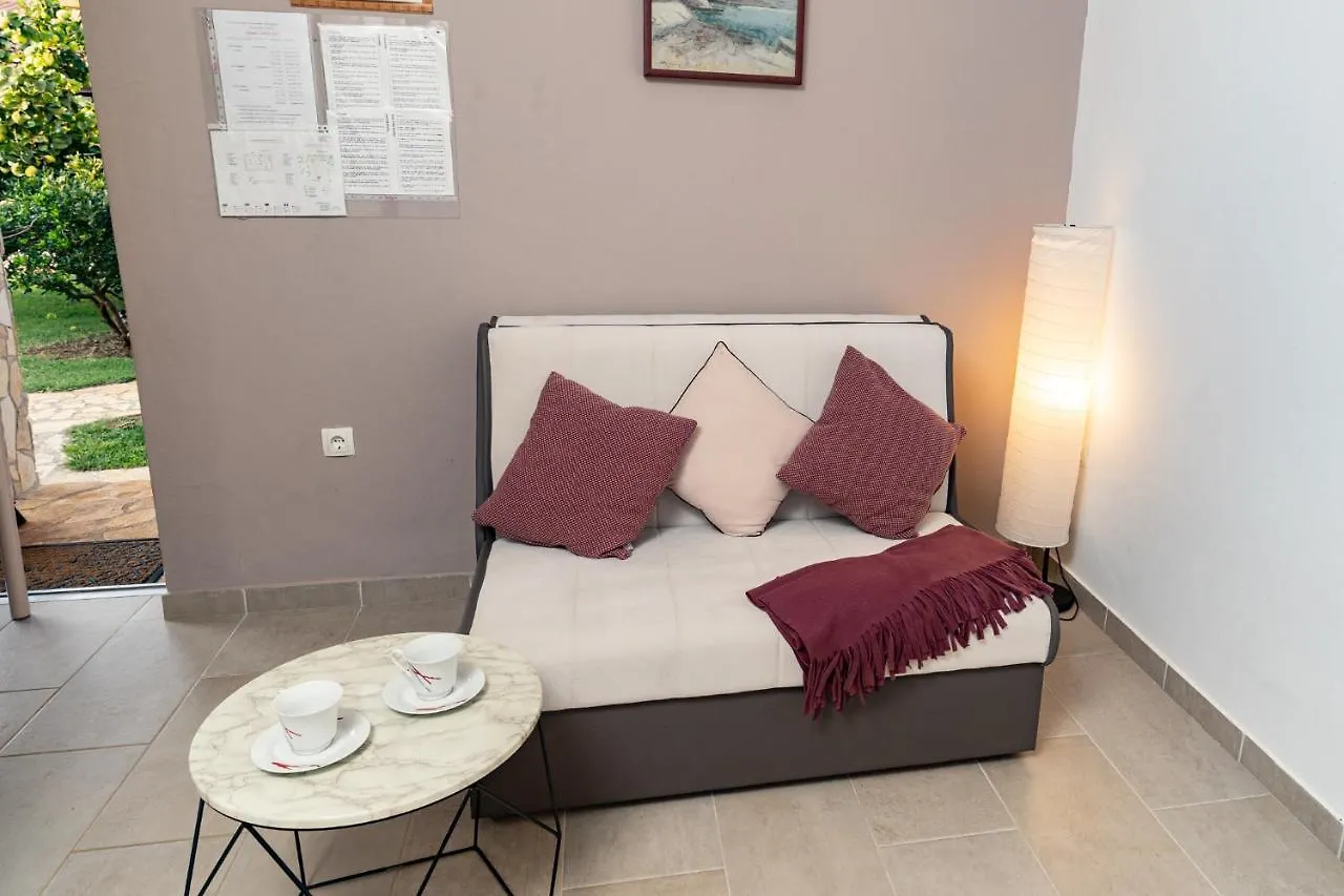 Holiday Home Kerniat Pula