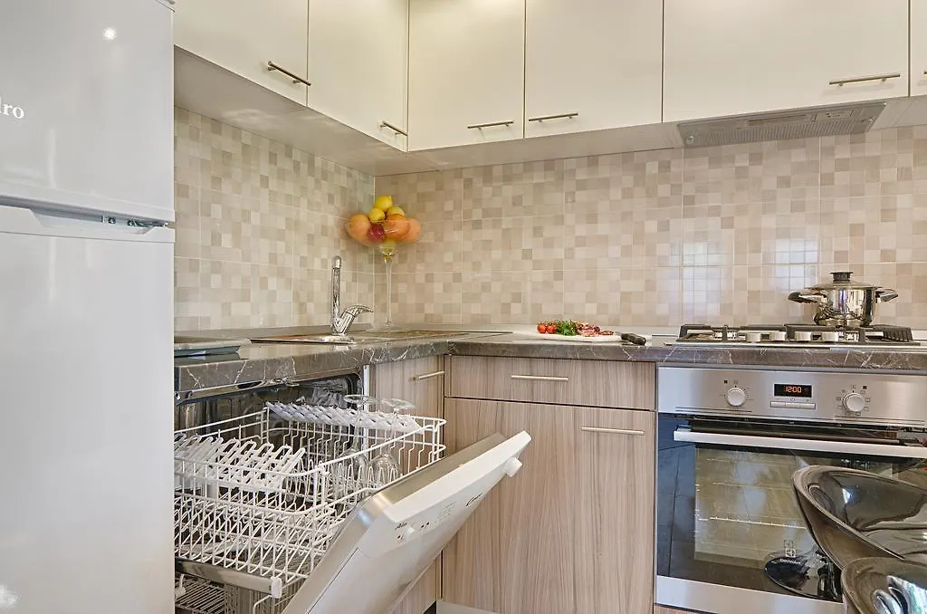 Holiday Home Kerniat Pola 0*,  Croazia