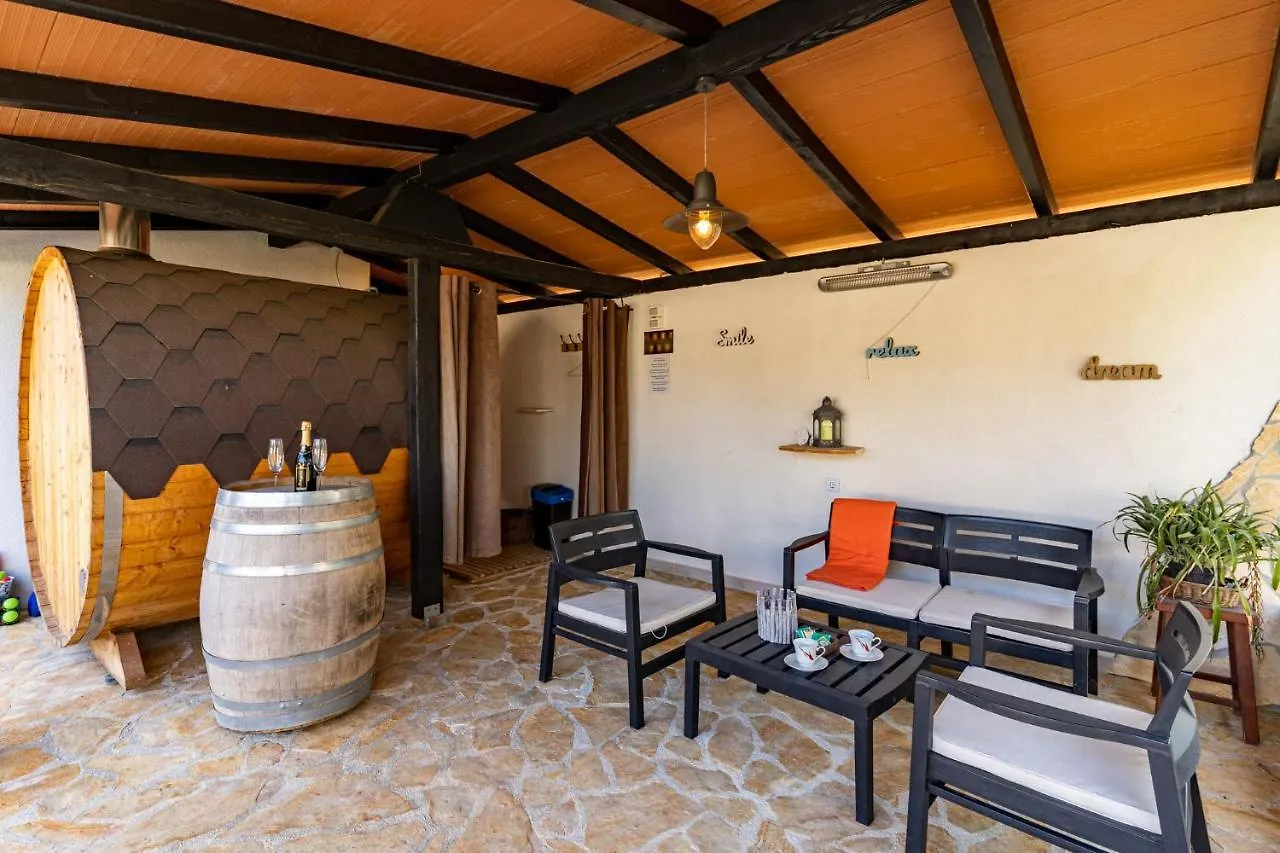 Holiday Home Kerniat Sisan Croatia