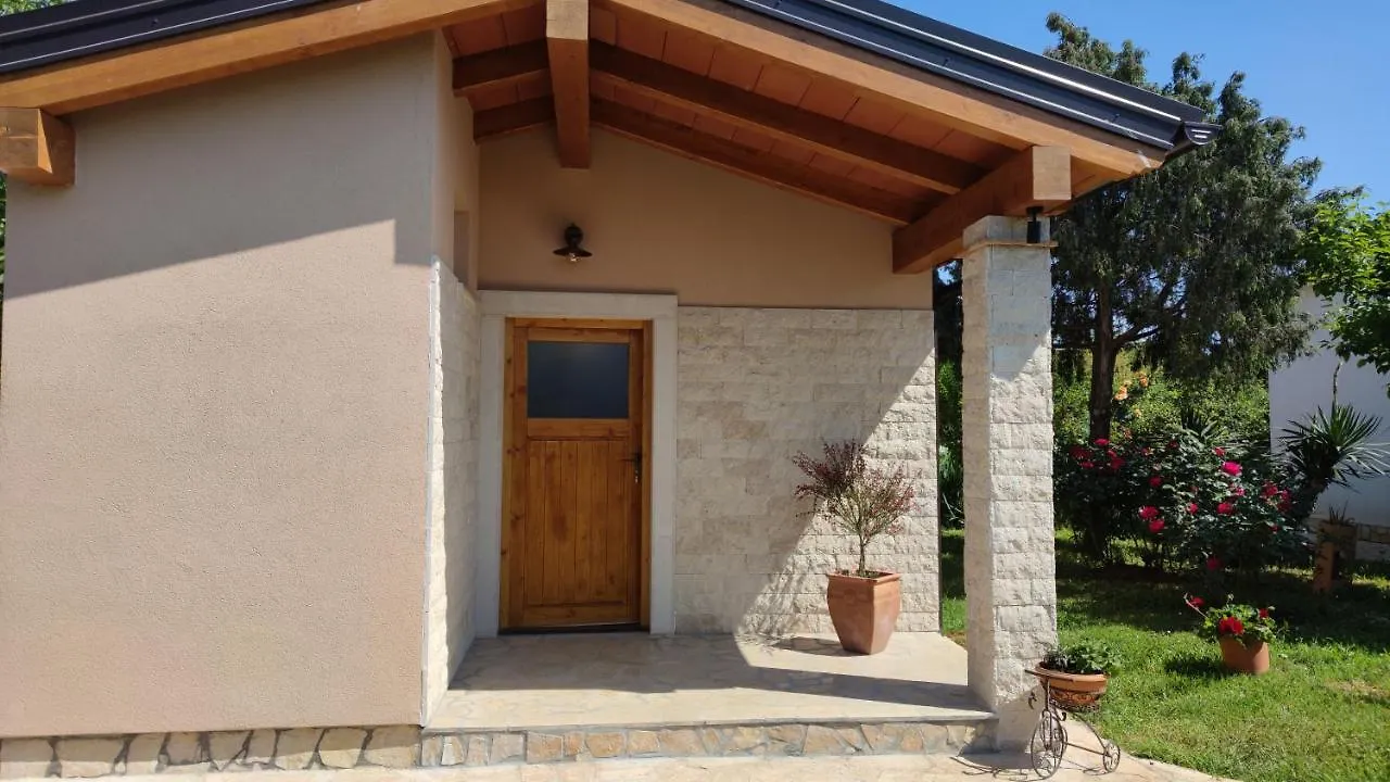Holiday Home Kerniat Sisan